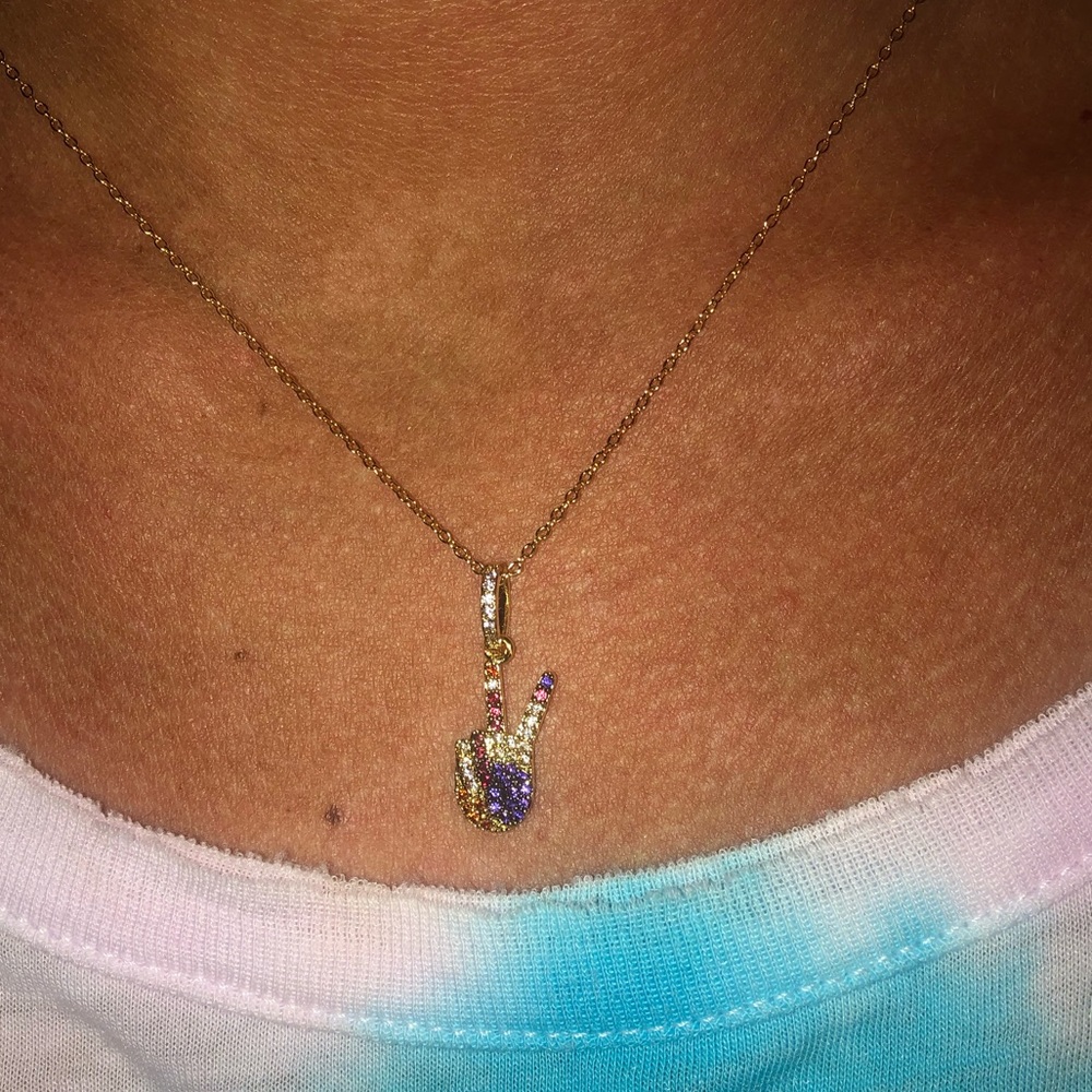 good peace sign necklace